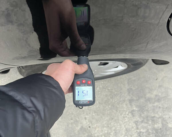 Черный Фольксваген Туран, объемом двигателя 1.4 л и пробегом 213 тыс. км за 8100 $, фото 67 на Automoto.ua