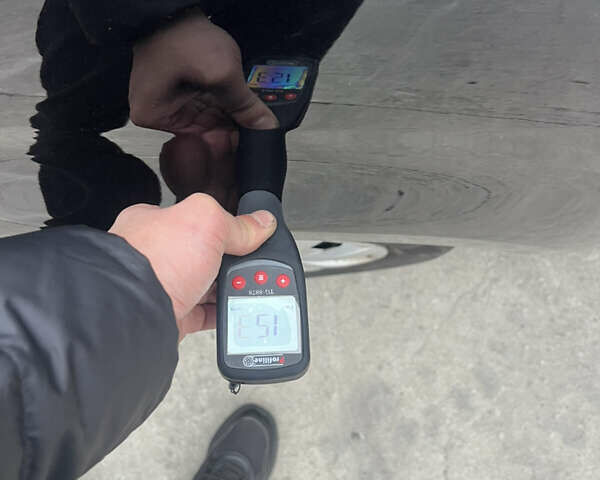 Черный Фольксваген Туран, объемом двигателя 1.4 л и пробегом 213 тыс. км за 7950 $, фото 65 на Automoto.ua