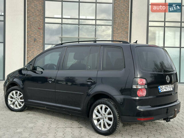 Чорний Фольксваген Туран, об'ємом двигуна 1.97 л та пробігом 336 тис. км за 8200 $, фото 22 на Automoto.ua