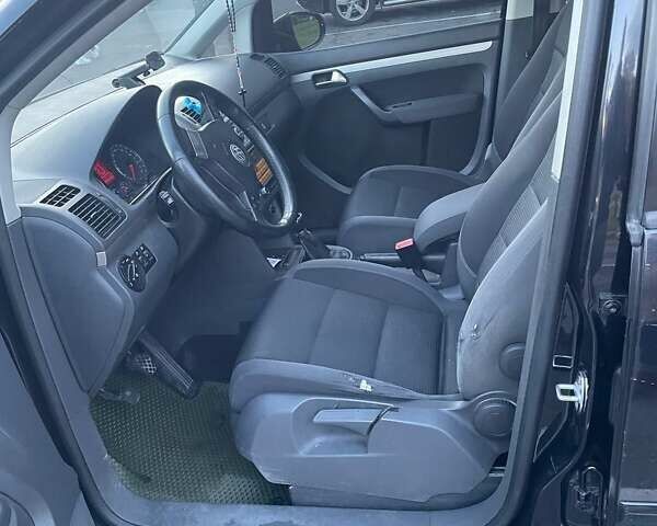 Чорний Фольксваген Туран, об'ємом двигуна 1.9 л та пробігом 367 тис. км за 7900 $, фото 12 на Automoto.ua