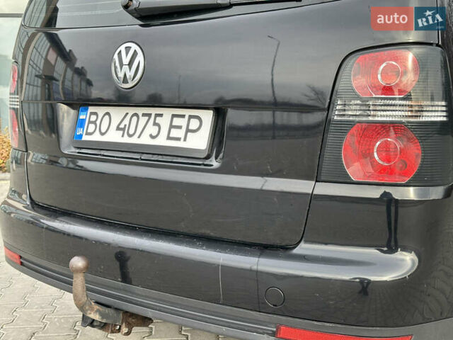 Чорний Фольксваген Туран, об'ємом двигуна 1.97 л та пробігом 336 тис. км за 8200 $, фото 21 на Automoto.ua