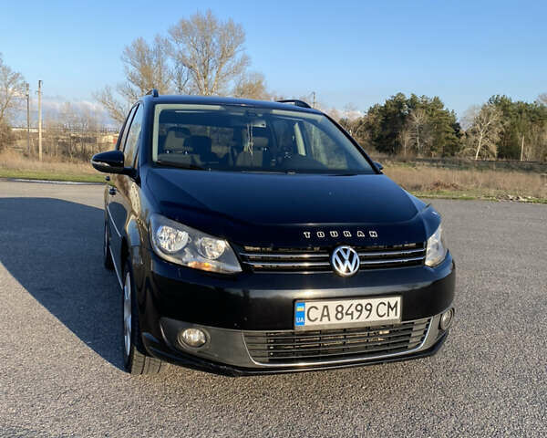 Чорний Фольксваген Туран, об'ємом двигуна 1.6 л та пробігом 227 тис. км за 9600 $, фото 4 на Automoto.ua