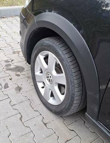 Чорний Фольксваген Туран, об'ємом двигуна 1.98 л та пробігом 245 тис. км за 10500 $, фото 3 на Automoto.ua