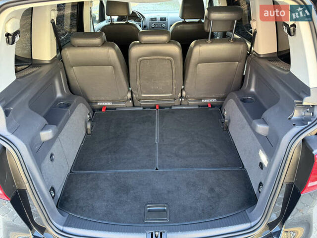 Чорний Фольксваген Туран, об'ємом двигуна 1.4 л та пробігом 192 тис. км за 10600 $, фото 40 на Automoto.ua