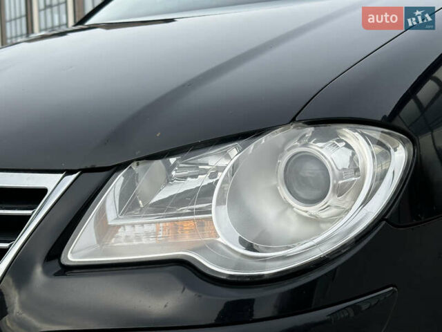 Чорний Фольксваген Туран, об'ємом двигуна 1.97 л та пробігом 336 тис. км за 8200 $, фото 9 на Automoto.ua