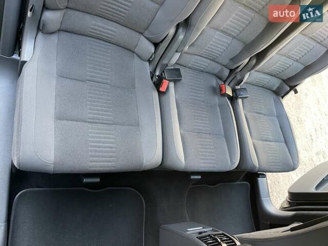 Черный Фольксваген Туран, объемом двигателя 1.4 л и пробегом 238 тыс. км за 7888 $, фото 160 на Automoto.ua