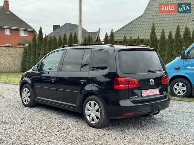 Черный Фольксваген Туран, объемом двигателя 2 л и пробегом 204 тыс. км за 11300 $, фото 4 на Automoto.ua