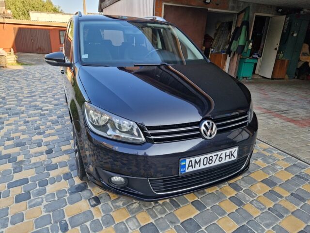 Чорний Фольксваген Туран, об'ємом двигуна 1.6 л та пробігом 273 тис. км за 9999 $, фото 2 на Automoto.ua