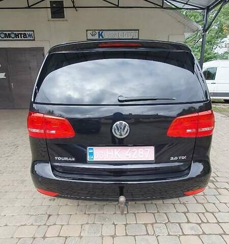 Черный Фольксваген Туран, объемом двигателя 1.98 л и пробегом 255 тыс. км за 12400 $, фото 19 на Automoto.ua
