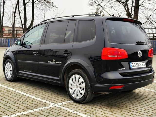 Чорний Фольксваген Туран, об'ємом двигуна 2 л та пробігом 273 тис. км за 8700 $, фото 7 на Automoto.ua