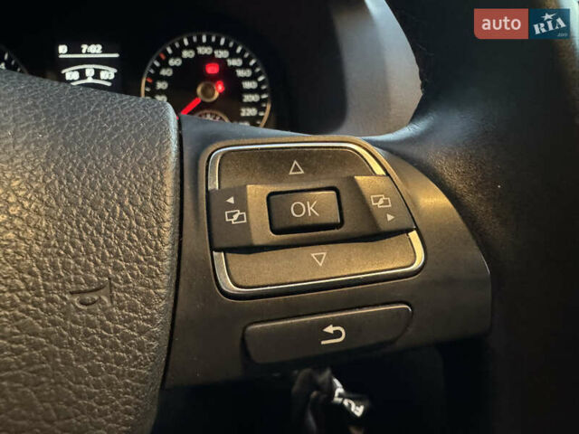 Чорний Фольксваген Туран, об'ємом двигуна 1.6 л та пробігом 185 тис. км за 11650 $, фото 44 на Automoto.ua