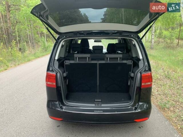 Чорний Фольксваген Туран, об'ємом двигуна 1.6 л та пробігом 254 тис. км за 10300 $, фото 17 на Automoto.ua
