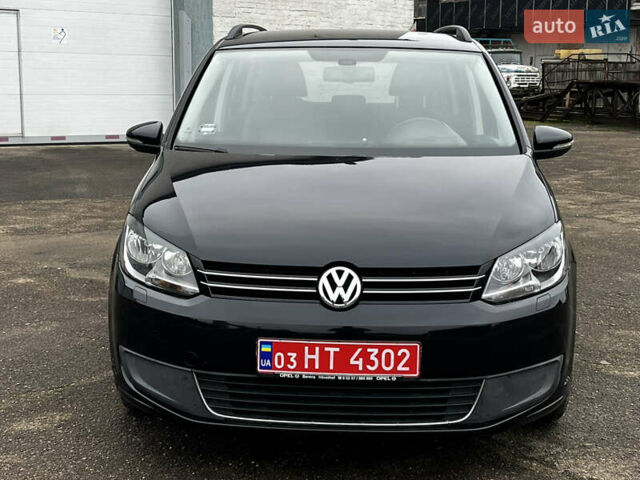 Черный Фольксваген Туран, объемом двигателя 1.6 л и пробегом 296 тыс. км за 9999 $, фото 2 на Automoto.ua