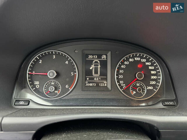 Черный Фольксваген Туран, объемом двигателя 2 л и пробегом 204 тыс. км за 11300 $, фото 14 на Automoto.ua