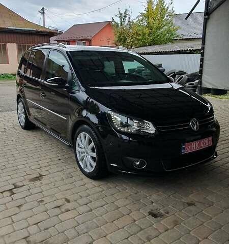 Черный Фольксваген Туран, объемом двигателя 1.98 л и пробегом 255 тыс. км за 12400 $, фото 25 на Automoto.ua