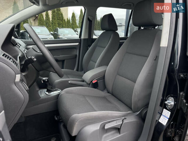 Черный Фольксваген Туран, объемом двигателя 1.4 л и пробегом 235 тыс. км за 8990 $, фото 14 на Automoto.ua