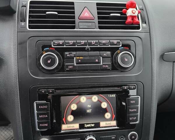 Чорний Фольксваген Туран, об'ємом двигуна 1.4 л та пробігом 234 тис. км за 8850 $, фото 15 на Automoto.ua