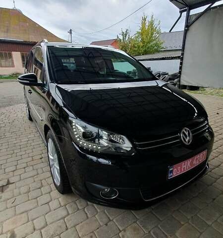 Черный Фольксваген Туран, объемом двигателя 1.98 л и пробегом 255 тыс. км за 12400 $, фото 31 на Automoto.ua