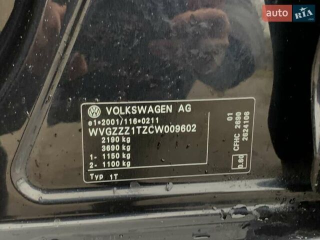 Черный Фольксваген Туран, объемом двигателя 2 л и пробегом 283 тыс. км за 12555 $, фото 53 на Automoto.ua