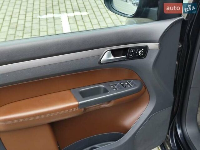 Черный Фольксваген Туран, объемом двигателя 2 л и пробегом 273 тыс. км за 8900 $, фото 19 на Automoto.ua