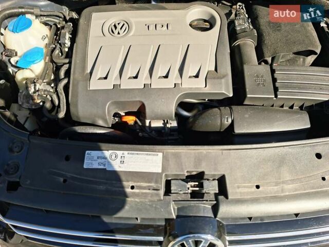 Черный Фольксваген Туран, объемом двигателя 1.6 л и пробегом 275 тыс. км за 9600 $, фото 12 на Automoto.ua