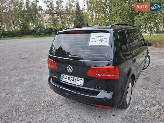 Черный Фольксваген Туран, объемом двигателя 1.6 л и пробегом 275 тыс. км за 9600 $, фото 5 на Automoto.ua