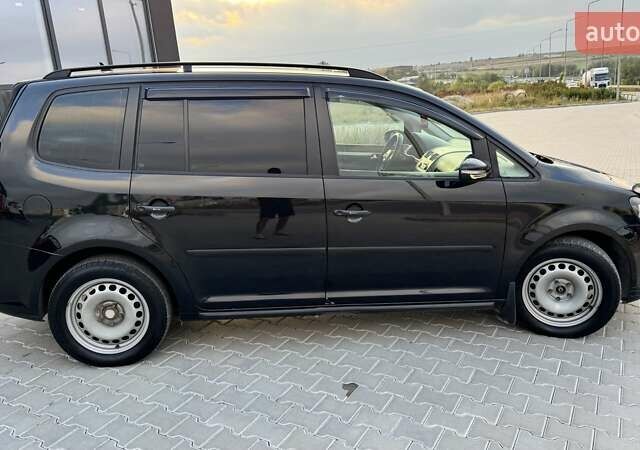 Черный Фольксваген Туран, объемом двигателя 1.6 л и пробегом 256 тыс. км за 8999 $, фото 7 на Automoto.ua