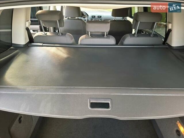 Черный Фольксваген Туран, объемом двигателя 1.6 л и пробегом 275 тыс. км за 9600 $, фото 35 на Automoto.ua