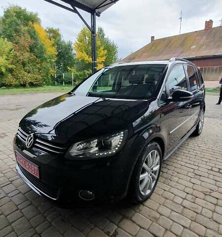 Черный Фольксваген Туран, объемом двигателя 1.98 л и пробегом 255 тыс. км за 12400 $, фото 30 на Automoto.ua