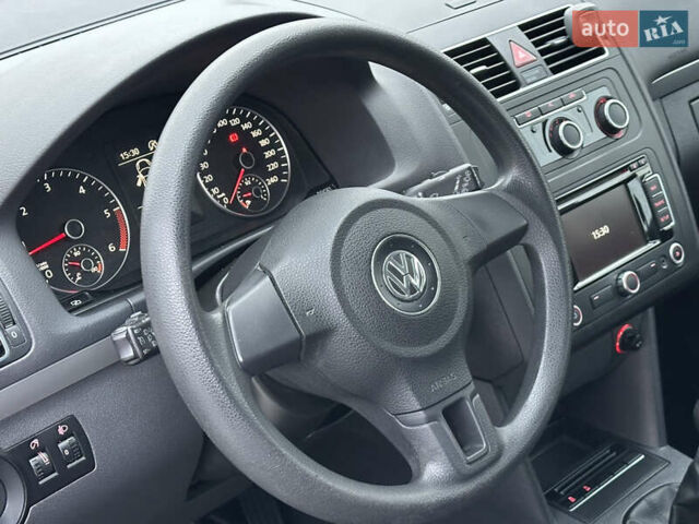 Чорний Фольксваген Туран, об'ємом двигуна 1.6 л та пробігом 267 тис. км за 8650 $, фото 18 на Automoto.ua
