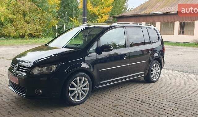 Черный Фольксваген Туран, объемом двигателя 1.98 л и пробегом 255 тыс. км за 12400 $, фото 8 на Automoto.ua