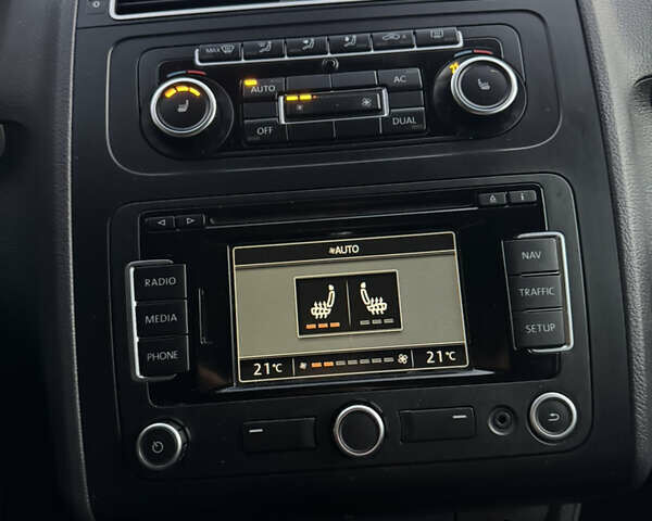 Чорний Фольксваген Туран, об'ємом двигуна 1.6 л та пробігом 185 тис. км за 11650 $, фото 54 на Automoto.ua