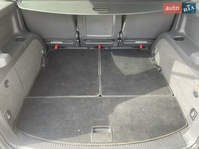 Черный Фольксваген Туран, объемом двигателя 1.39 л и пробегом 236 тыс. км за 8200 $, фото 27 на Automoto.ua