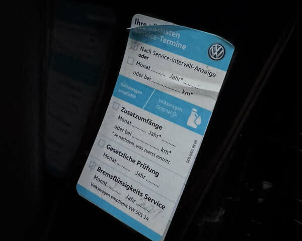 Черный Фольксваген Туран, объемом двигателя 1.6 л и пробегом 185 тыс. км за 11300 $, фото 70 на Automoto.ua