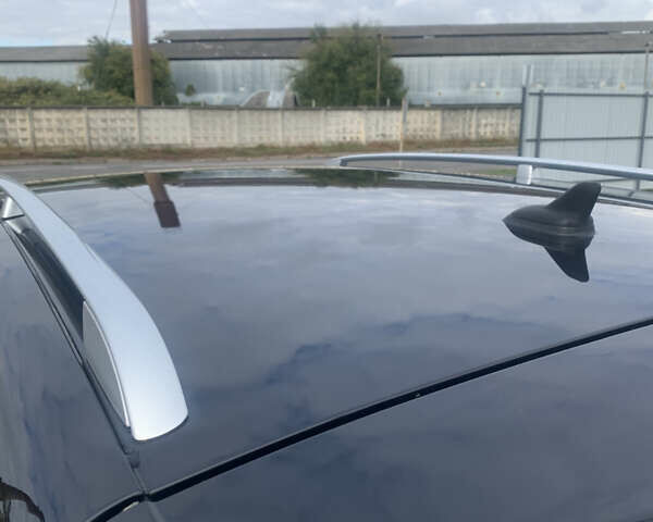 Черный Фольксваген Туран, объемом двигателя 1.97 л и пробегом 205 тыс. км за 12500 $, фото 5 на Automoto.ua