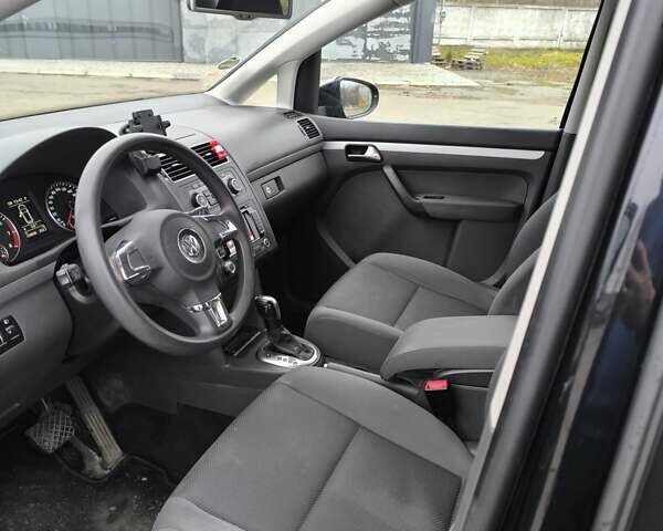 Чорний Фольксваген Туран, об'ємом двигуна 1.4 л та пробігом 234 тис. км за 8850 $, фото 8 на Automoto.ua