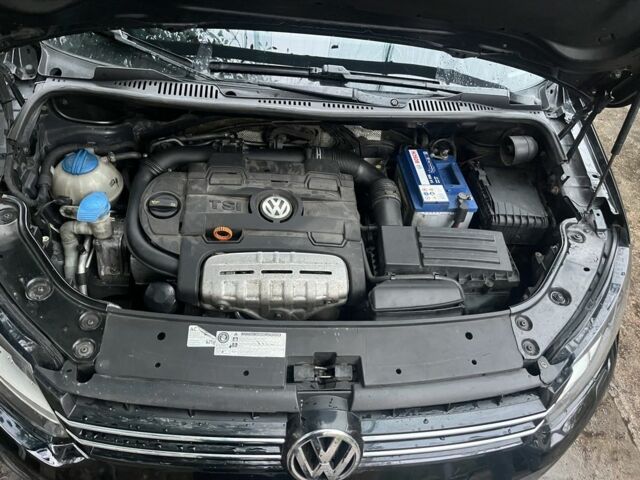 Черный Фольксваген Туран, объемом двигателя 1.4 л и пробегом 175 тыс. км за 7500 $, фото 6 на Automoto.ua