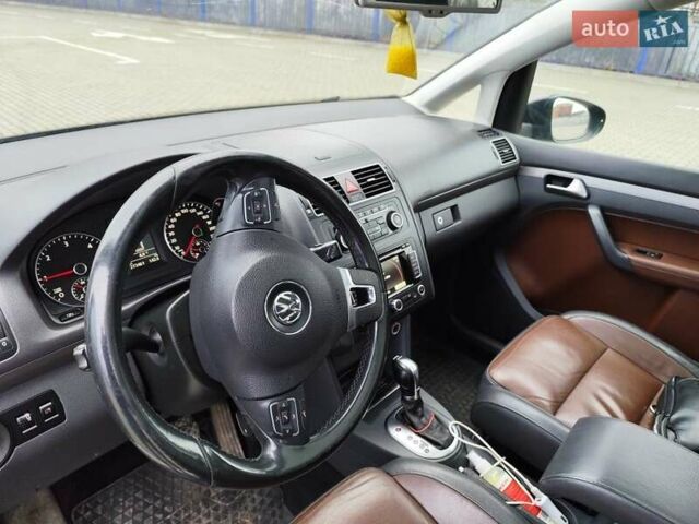 Черный Фольксваген Туран, объемом двигателя 2 л и пробегом 273 тыс. км за 8900 $, фото 20 на Automoto.ua