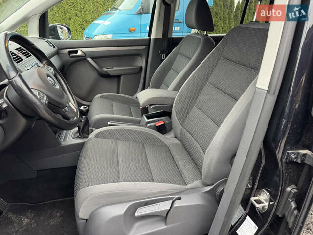 Черный Фольксваген Туран, объемом двигателя 2 л и пробегом 204 тыс. км за 11300 $, фото 11 на Automoto.ua