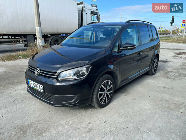 Черный Фольксваген Туран, объемом двигателя 1.6 л и пробегом 280 тыс. км за 9300 $, фото 1 на Automoto.ua