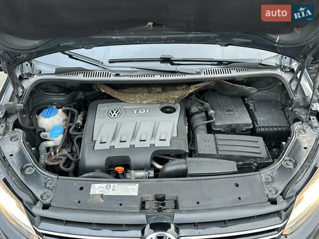 Чорний Фольксваген Туран, об'ємом двигуна 1.6 л та пробігом 267 тис. км за 8650 $, фото 33 на Automoto.ua