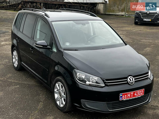 Черный Фольксваген Туран, объемом двигателя 1.6 л и пробегом 296 тыс. км за 9999 $, фото 10 на Automoto.ua