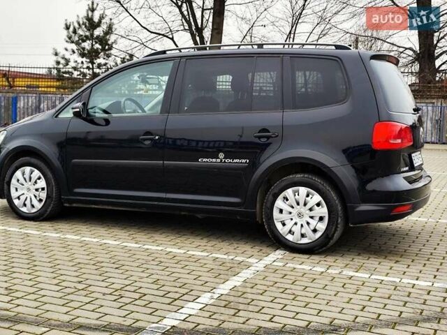 Черный Фольксваген Туран, объемом двигателя 2 л и пробегом 273 тыс. км за 8900 $, фото 5 на Automoto.ua