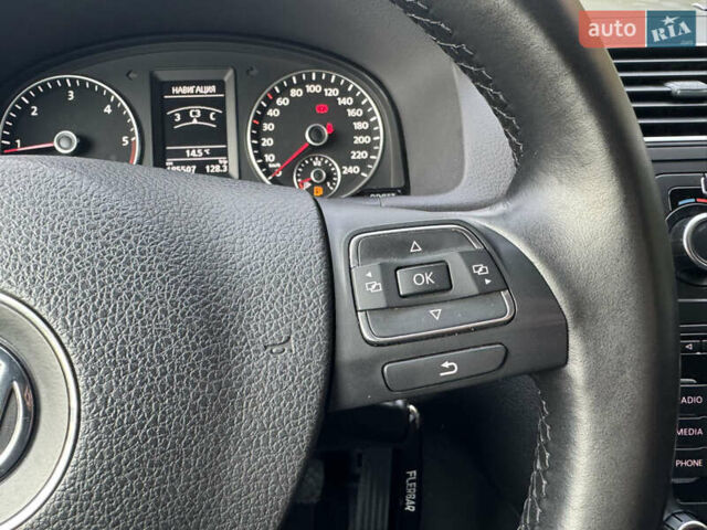 Черный Фольксваген Туран, объемом двигателя 1.6 л и пробегом 185 тыс. км за 11300 $, фото 38 на Automoto.ua