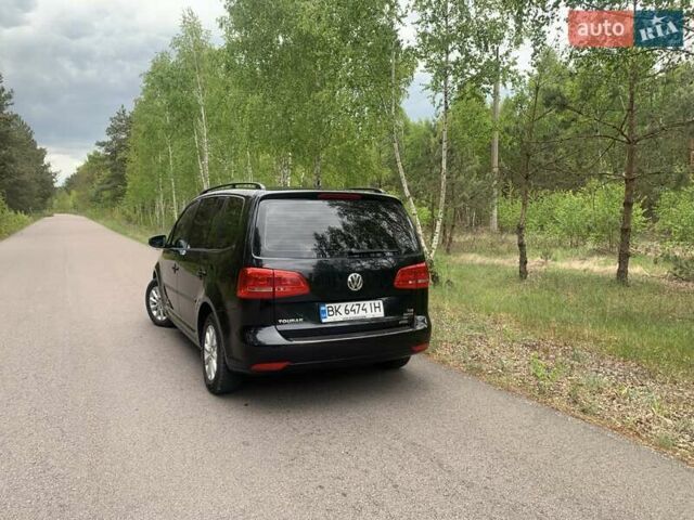 Чорний Фольксваген Туран, об'ємом двигуна 1.6 л та пробігом 254 тис. км за 10300 $, фото 5 на Automoto.ua
