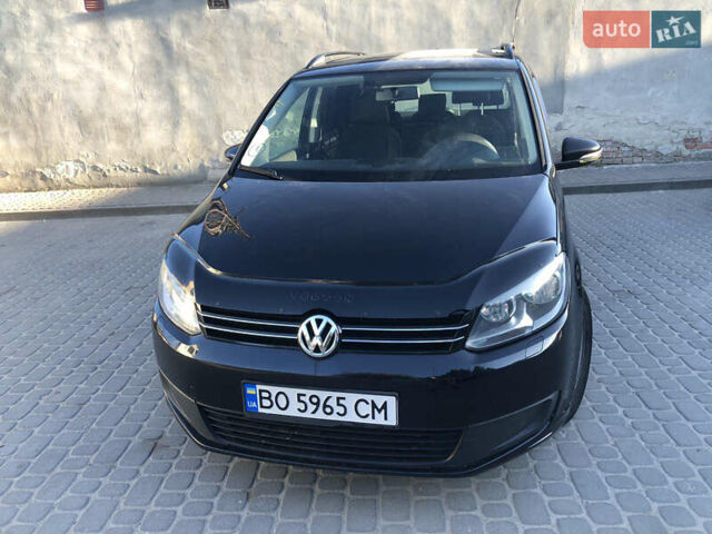 Чорний Фольксваген Туран, об'ємом двигуна 1.6 л та пробігом 253 тис. км за 8200 $, фото 1 на Automoto.ua