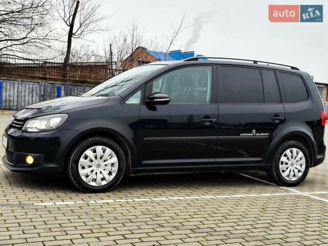 Черный Фольксваген Туран, объемом двигателя 2 л и пробегом 273 тыс. км за 8900 $, фото 2 на Automoto.ua
