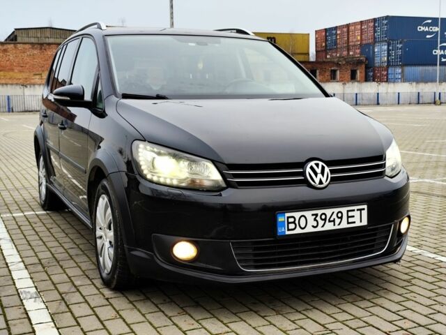 Чорний Фольксваген Туран, об'ємом двигуна 2 л та пробігом 273 тис. км за 8700 $, фото 17 на Automoto.ua