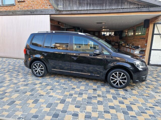 Чорний Фольксваген Туран, об'ємом двигуна 1.6 л та пробігом 273 тис. км за 9999 $, фото 4 на Automoto.ua