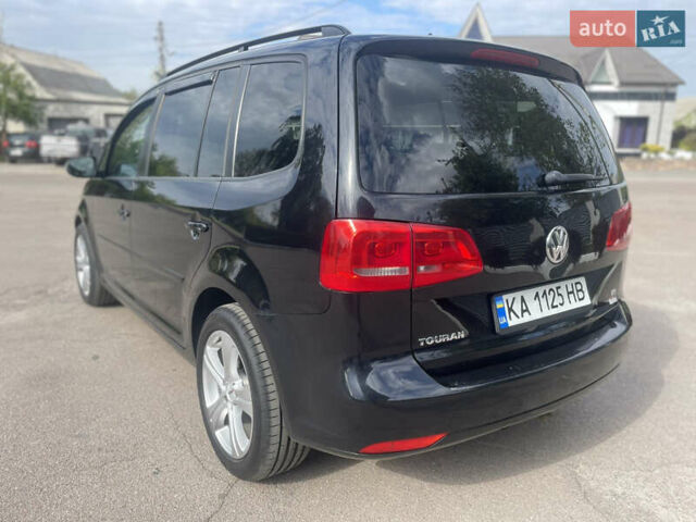 Черный Фольксваген Туран, объемом двигателя 1.39 л и пробегом 236 тыс. км за 8200 $, фото 10 на Automoto.ua